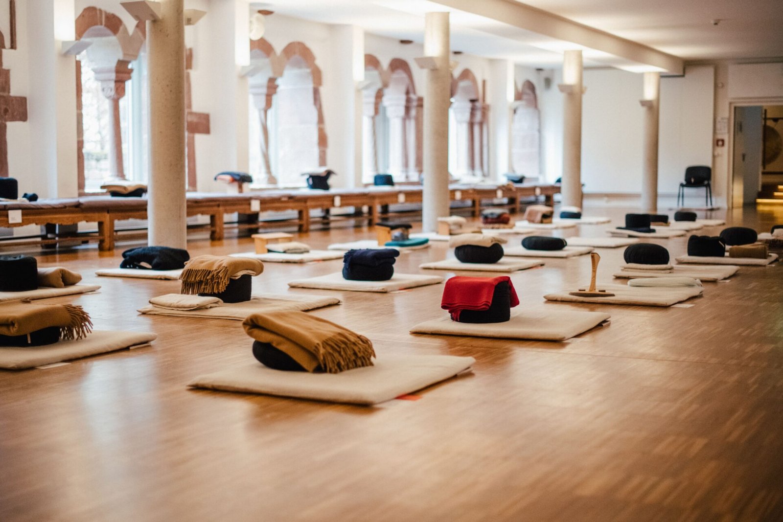 Im Kloster übernachten In diesen Klostern kommst du zur Ruhe