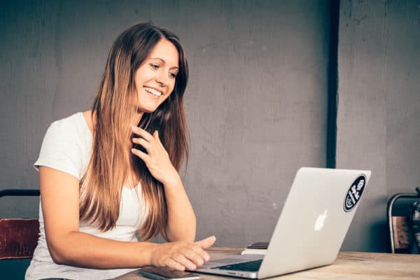 Digitale Nomadin, ortsunabhängig Arbeiten, Nadine